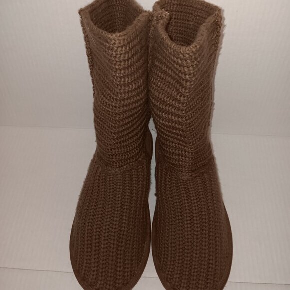 SKECHERS USA KNITTED SWEATER BOOTS - Picture 10 of 13